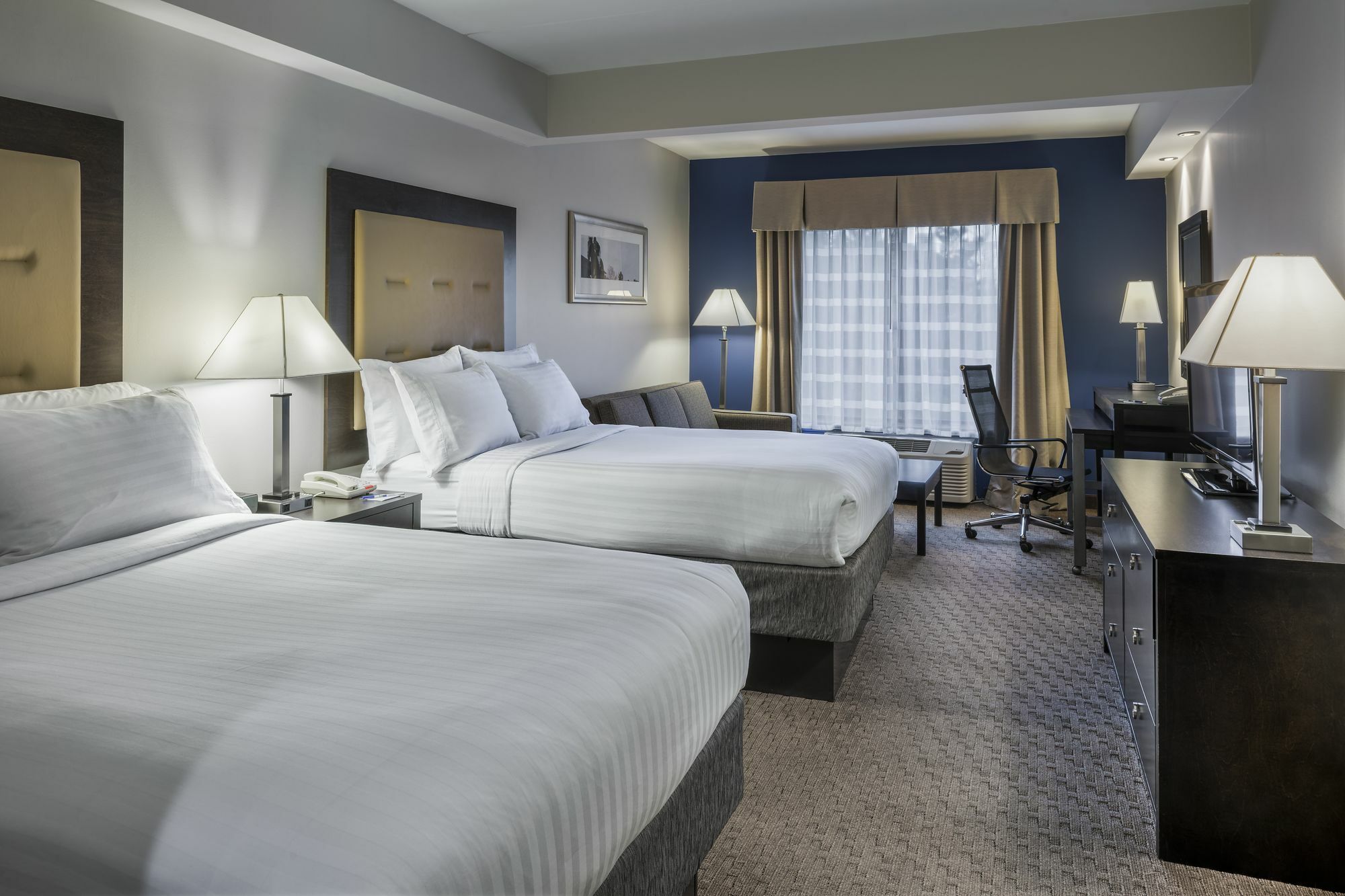 Holiday Inn Express & Suites Laurel Lakes By Ihg Exteriör bild